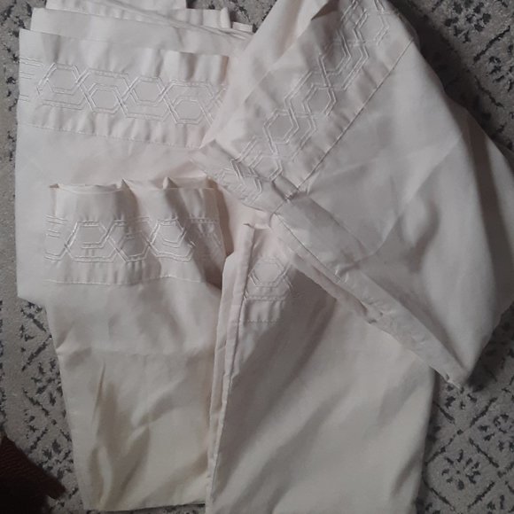 Bed sheet Set Bundle - Picture 2 of 5